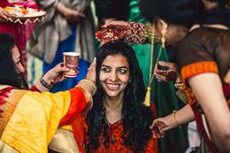 Stunning Indian Kashmiri Wedding With A Vintage Touch By Nikhil Kapur Photography 