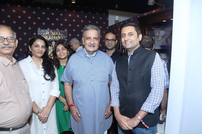 Jewelery designer Sunita Shekhawat, Niharika Shekhawat, Maharaja of Jodhpur Gaj Singh Ji Marwar with Arjun Mehra, Publishing Director, Conde Nast India at Day 3 of Vogue Wedding Show 2016 at Taj Palace  