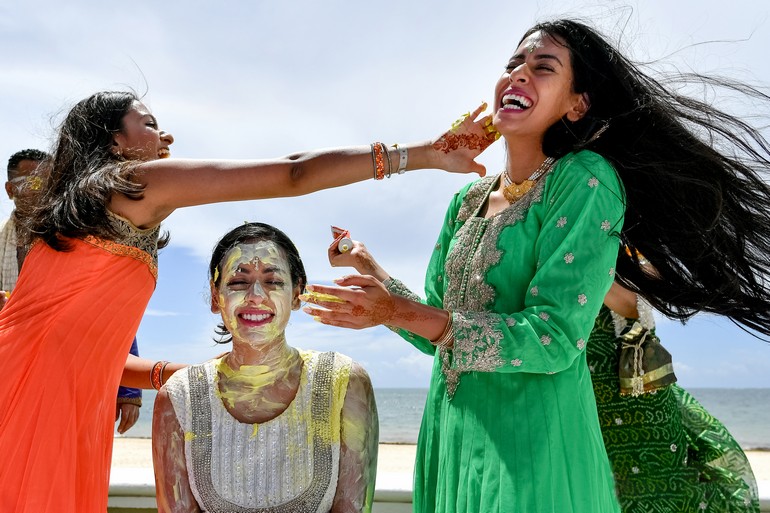 Mehendi on beach