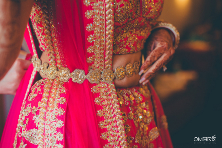 kamar patta on lehenga