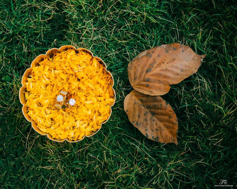 tuhinachopraphotoworks - ring platter