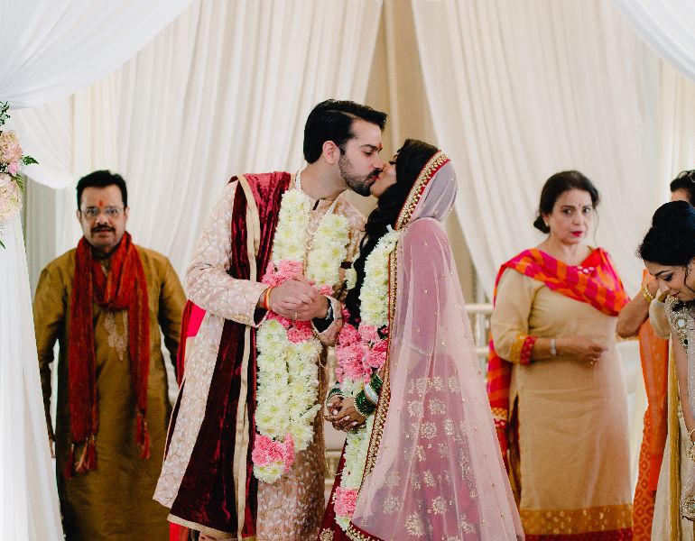wedding kiss wedding kiss