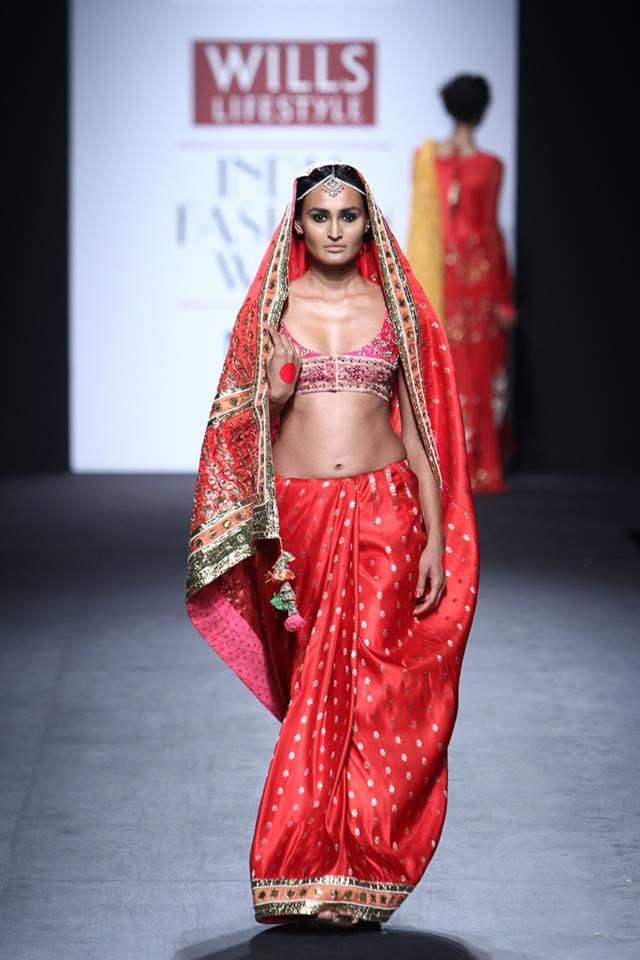 Anupamaa by Anupama Dayal at Wills Lifestyle India Fashion Week 2014 red and pink sari