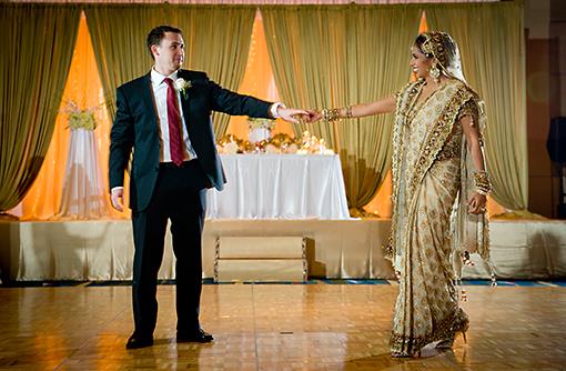 Gold Indian Reception in Florida by Suhaag Garden