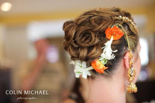 indian-wedding-flower-hair Guide: Hiring an Indian Wedding Hair Stylist