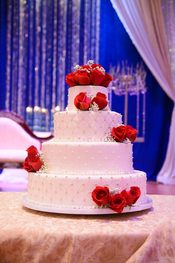 12a indina wedding 4 tier white cake