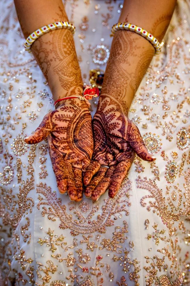 2 indian bride mehndi