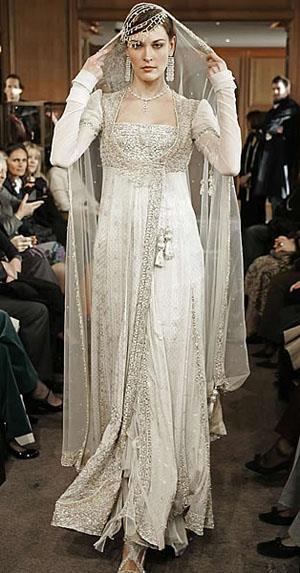10-magestic long sleeved churidaar