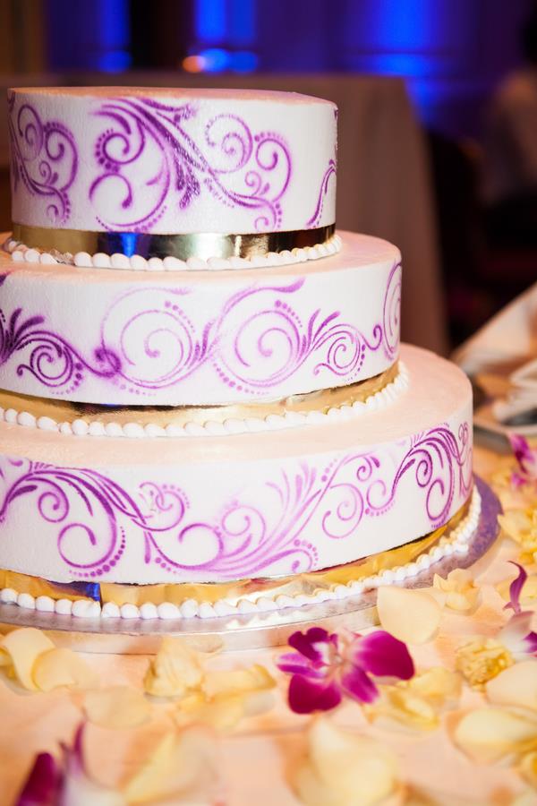 25a indian wedding cake