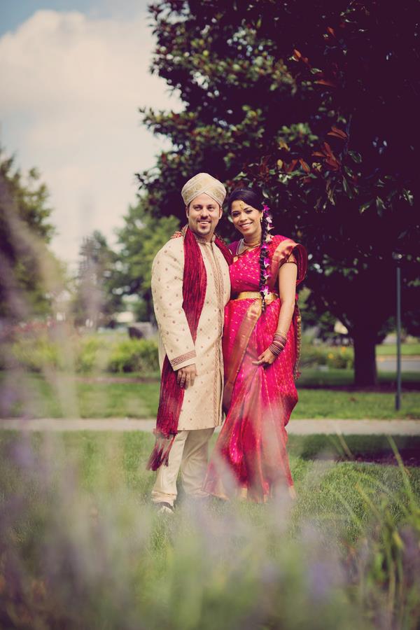 8a indian wedding outdoor portrait