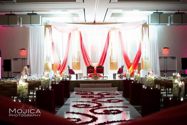 Best of 2015 Ceremony Decor