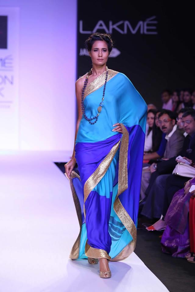 Mandira Bedi Lakme Fashion Week Summer 2014 blue shades and gold sari