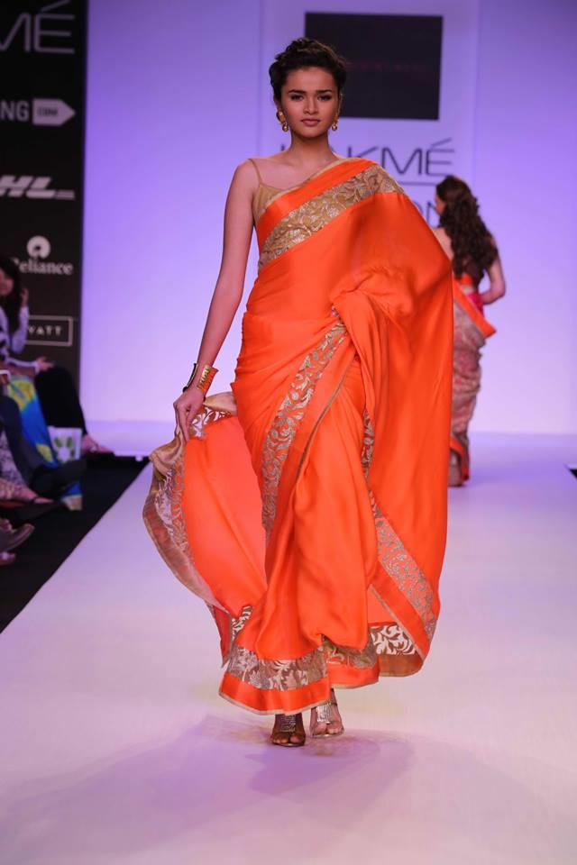 Mandira Bedi Lakme Fashion Week Summer 2014 red sari