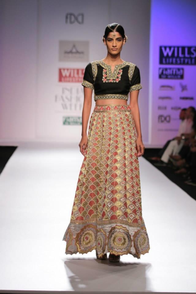 Pia Pauro Wills Lifestyle India Fashion Week pink and black lehnga