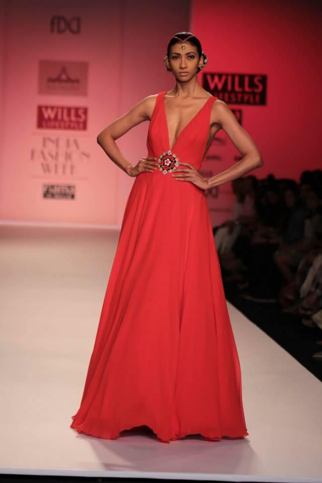 Pia Pauro Wills Lifestyle India Fashion Week plunging vneck Indian red dress