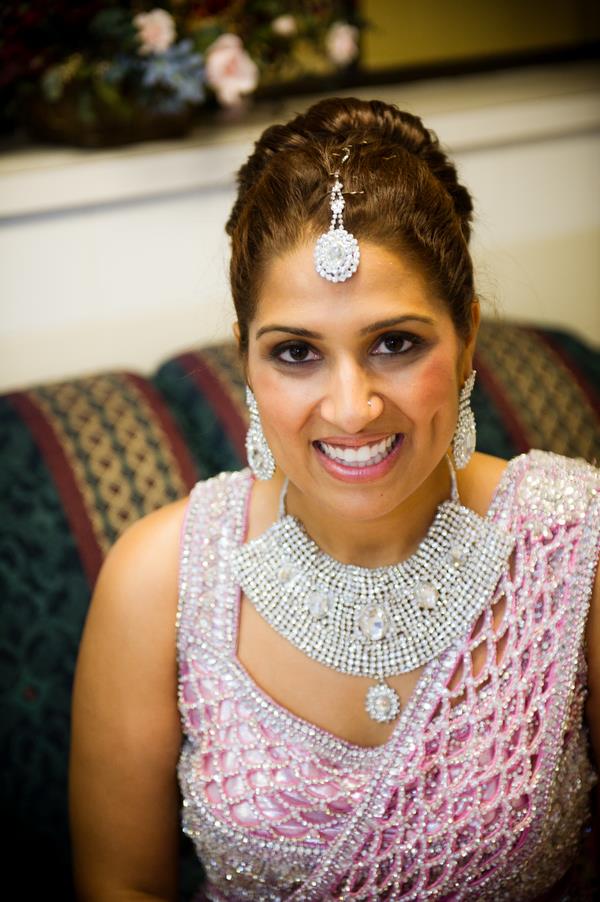 23n indian wedding bridal reception pink sari and jewelry
