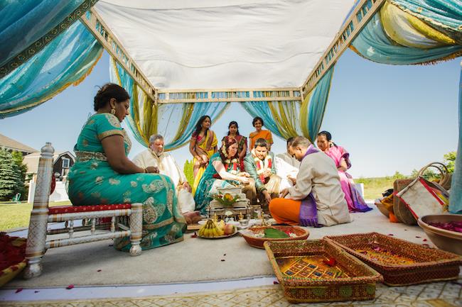 13a indian wedding outdoor hindu ceremony
