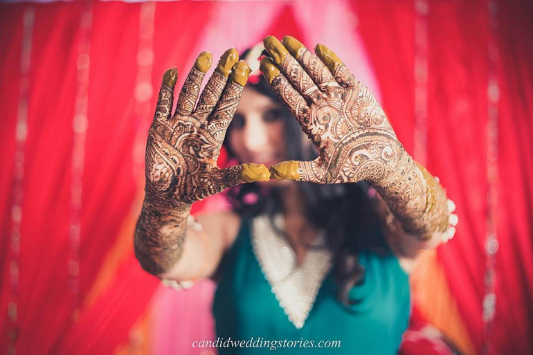 Bridal mehndi designs in Raj Nagar Ghaziabad Rathor Mehndi Artist  ##Best_Family_Mehandi_Artist #Book_Family_Mehandi_Packages #Group_Famil...  | Instagram