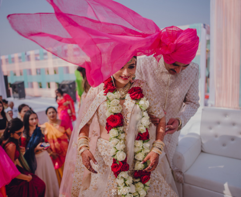 Destination Wedding in Rajasthan with a pinworthy Lehenga for Sangeet &  Jaimala Moment