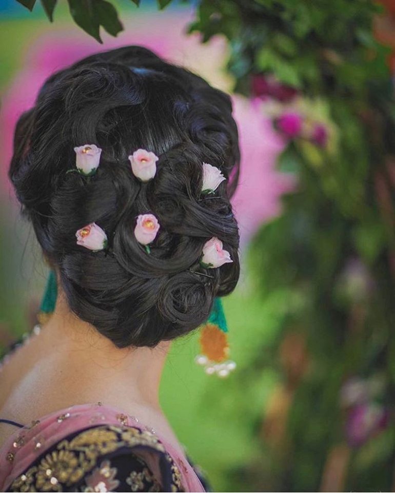 25 Easy Wedding Hairstyles for Brides