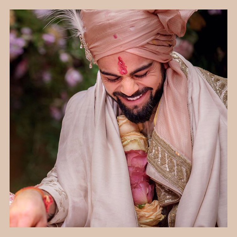 Virat Kohli Anushka Sharma Xxx - Anushka Sharma And Virat Kohli Are Married. Check Their Dreamy Italy  Wedding Pictures.