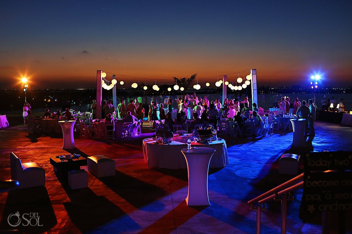 Palace Resorts Df42404090b6a350e26c6cd947249ea9 Medium Sun Palace 2dcb95d19c5be2ff482731d532224c8f