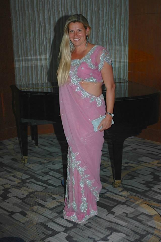 Paula borrow it bindaas pink sari