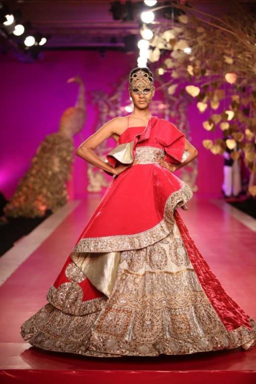 Ritu Beri | Delhi couture week, Asian bridal wear, Cocktail wear