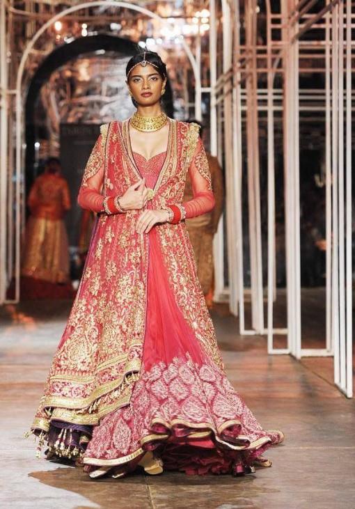 India Bridal Fashion Week 2013 Grand Finale- Tarun Tahiliani