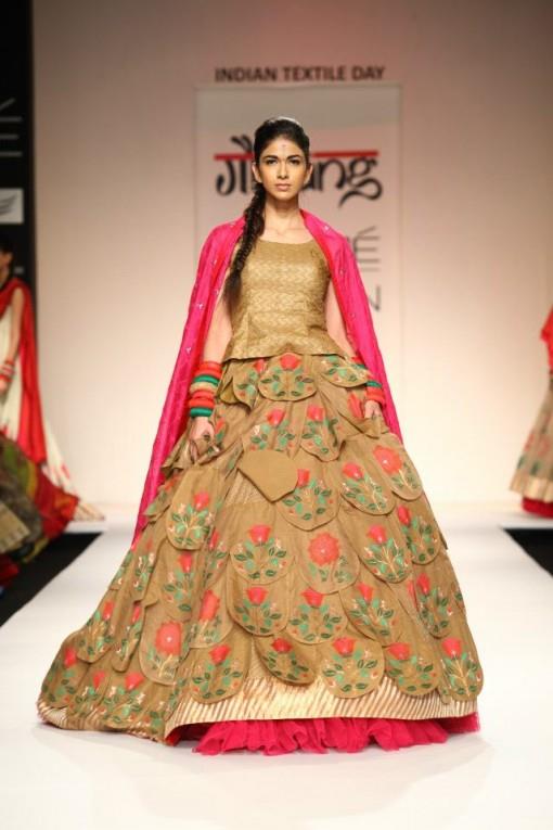 gaurang lfw 2013 fuchsia bronze gown