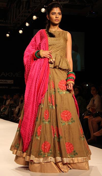 gaurang lfw ss13 brown pink floral lengha