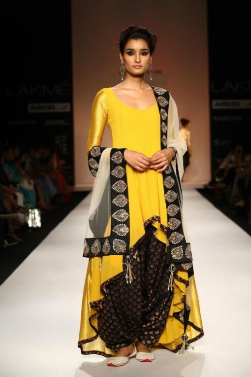 payal singhal lfw 2013 yellow black anarkali