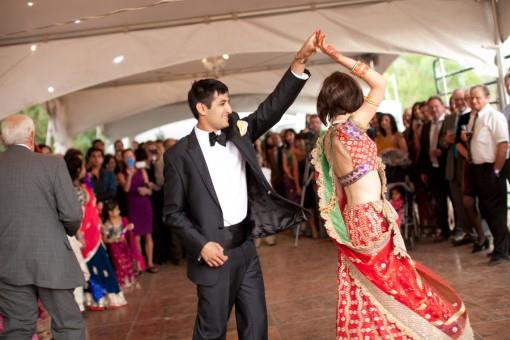 Indian-Bride-and-Groom-reception-dance-e1374105237162