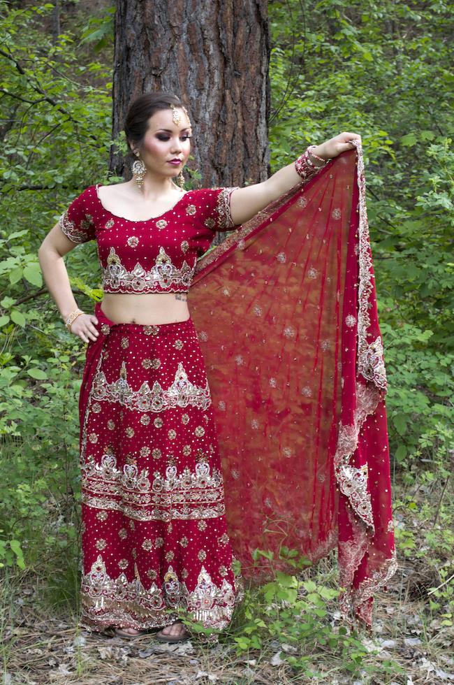 4a Indian red sari styled shoot