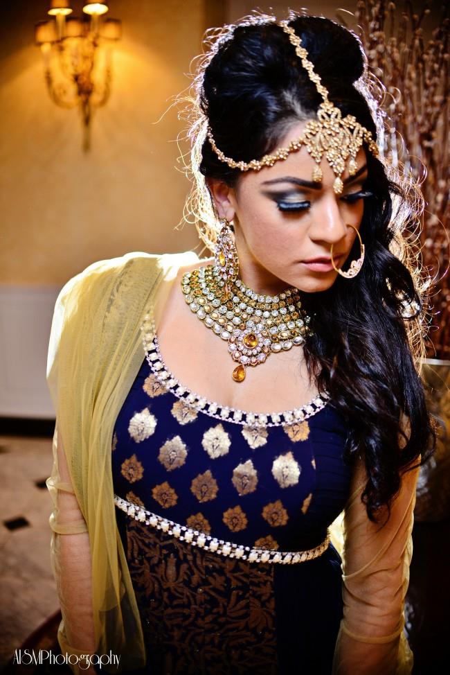 indian wedding navy and gold anarkhali and jewelry