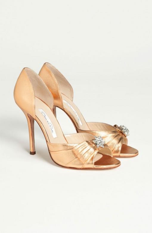 gold shoes de la renta