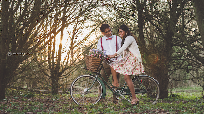7aindian outdoor vintage bike riding esession
